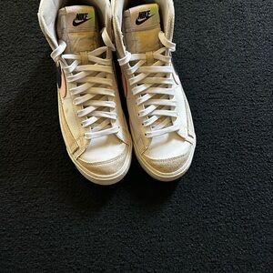 Nike Classic White High-Tops